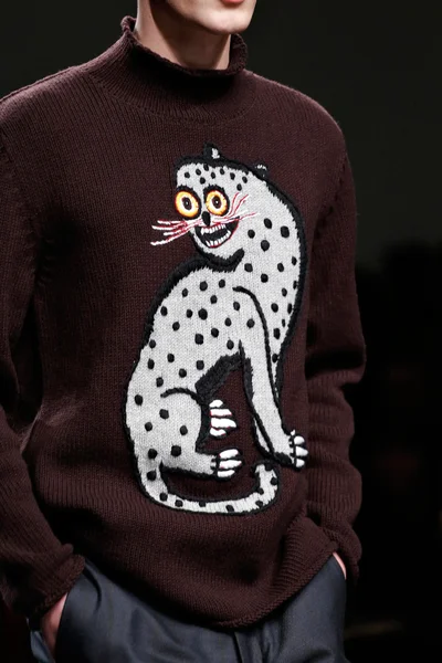 Look 44